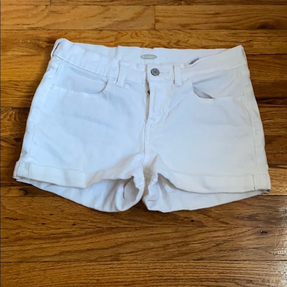 Old Navy Pants - 🌺Off White Denim Shorts